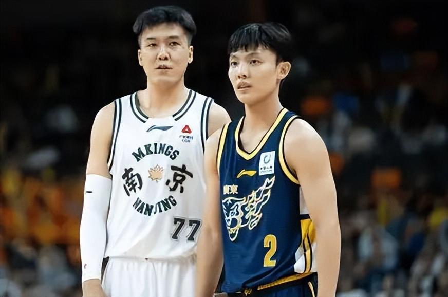 CBA又出一顶级后卫！打广东狂砍42+6+