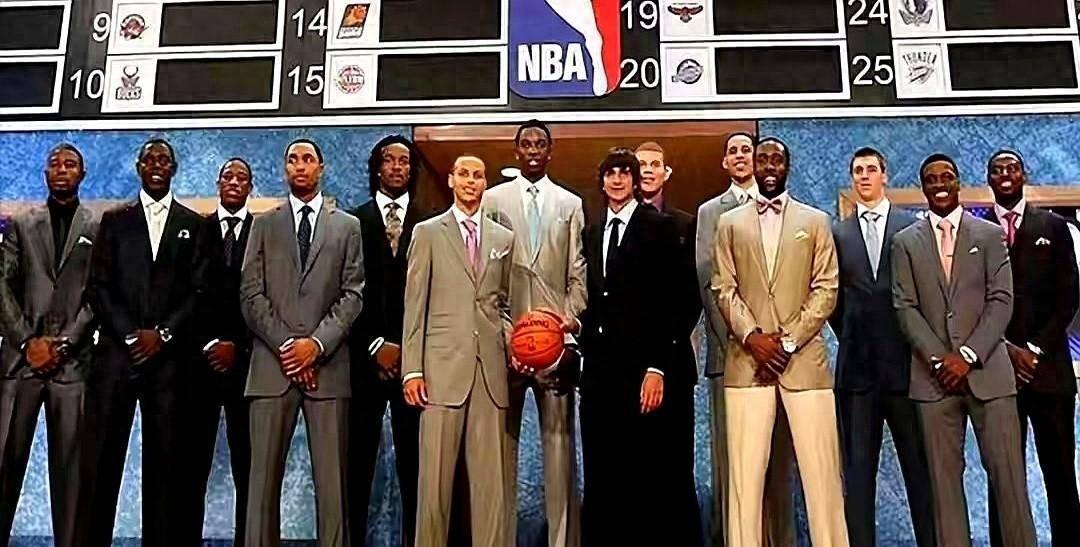 3人夺MVP、3人总得分超2万，11人进全