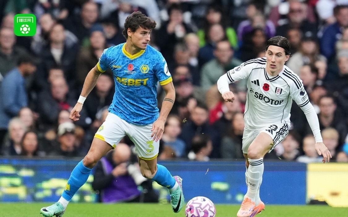 富勒姆30十人狼队，威尔逊、塞塞尼翁破门，莫斯克拉乌龙