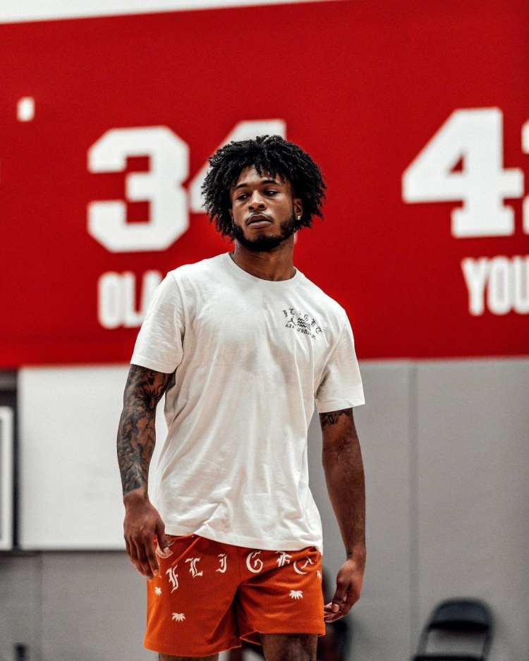 突发！确诊血栓+无限期缺阵，NBA生涯悬了，他才21岁啊，可惜了