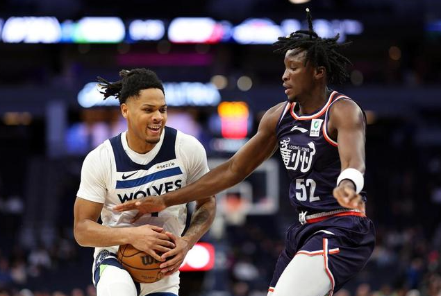 一度落后35分！狂输60分！NBA1天诞生2大惨案！尼克斯拿什么争冠