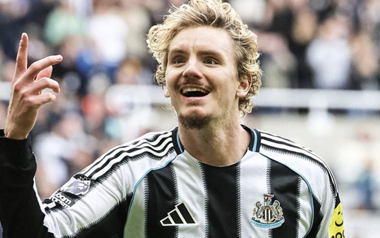 沃尔特马德：我和埃迪豪进行了很好的交流，随后决定去纽卡