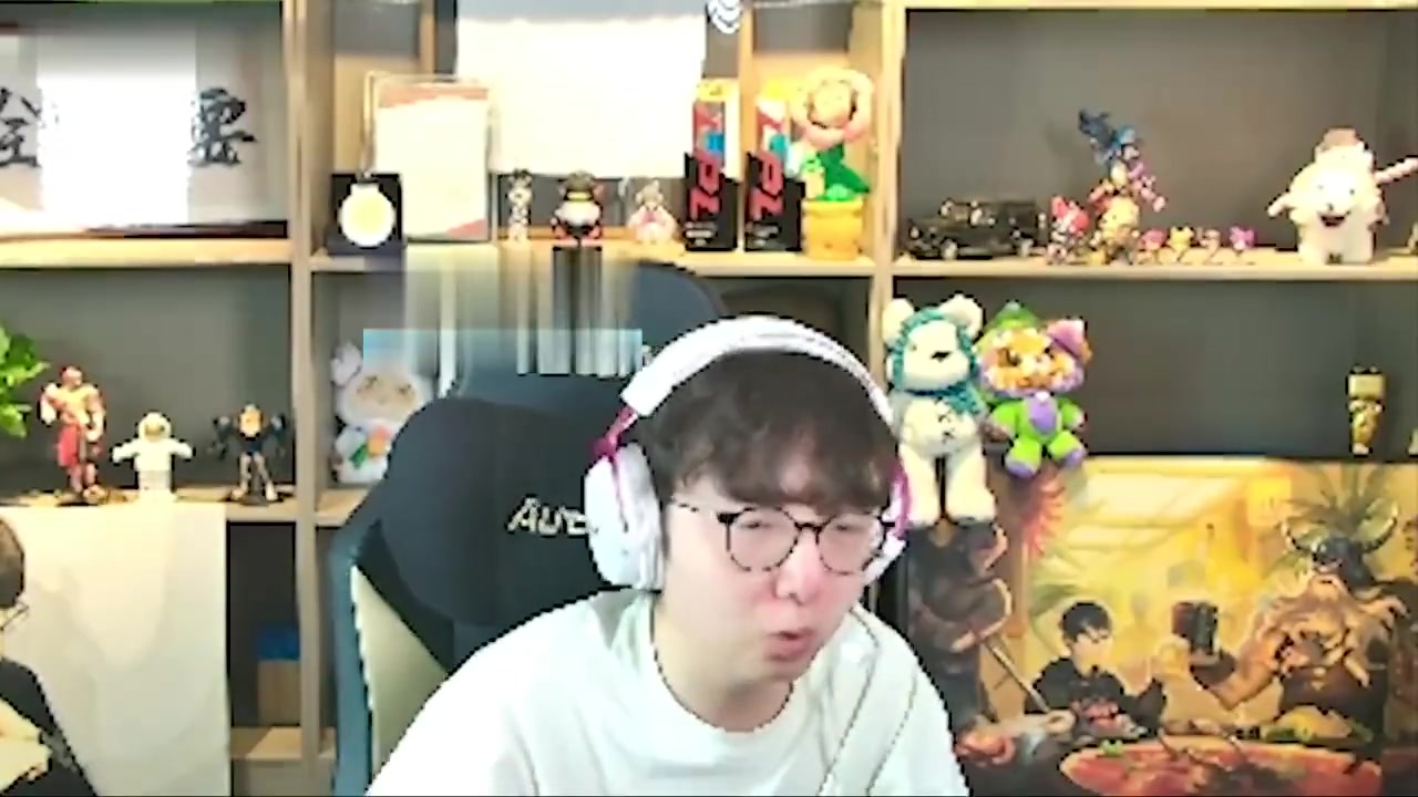 香锅：别搞队友心态，以前我也爱喷队友，年龄大了佛系很多