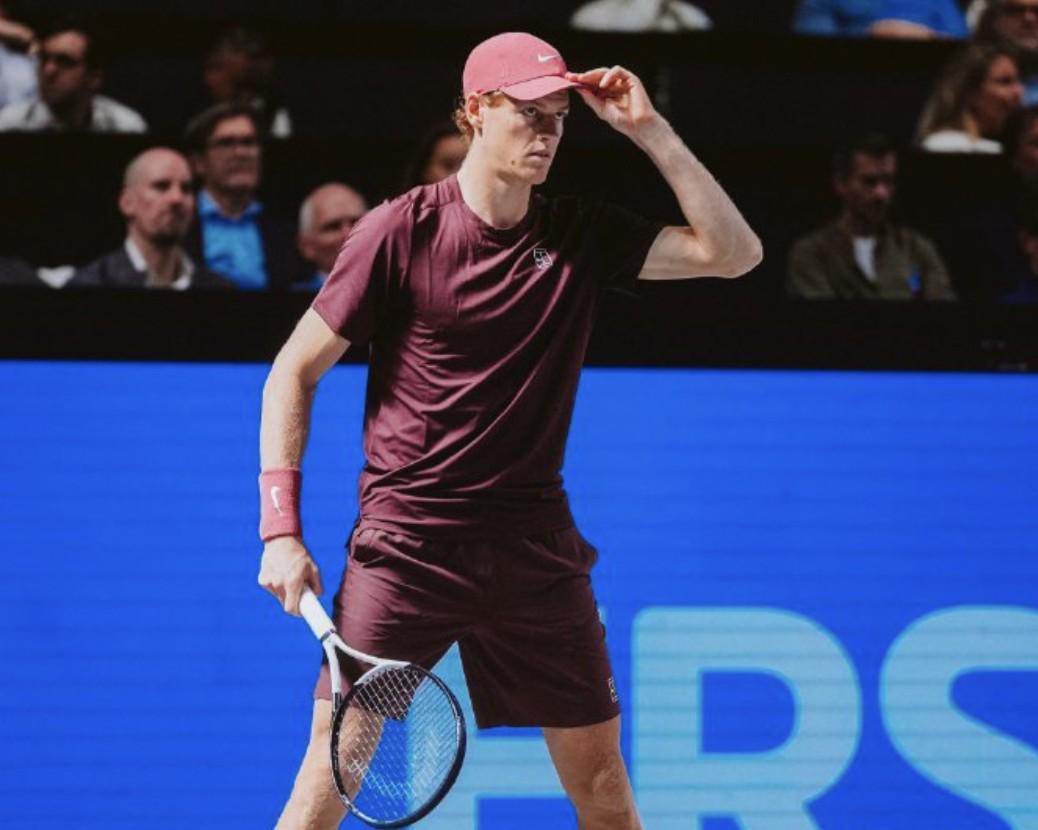 ATP500维也纳站:辛纳晋级八强,梅德韦杰夫出局