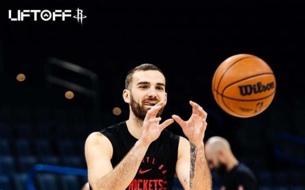 火箭队29岁弃将变成香饽饽3大去向浮出水面！留在NBA仍是首选项