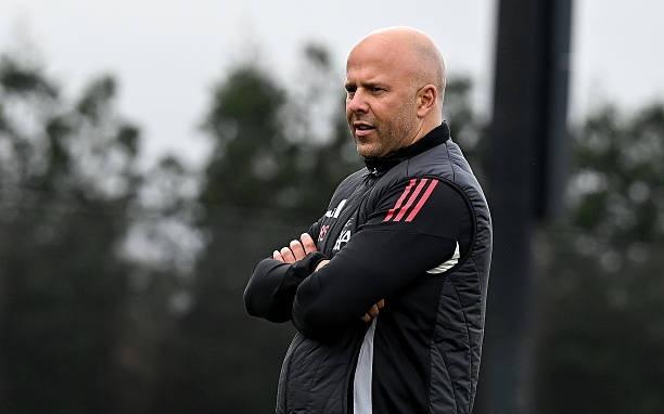 斯洛特:航班延误不影响球队备战,明天我们可能进行适当轮换