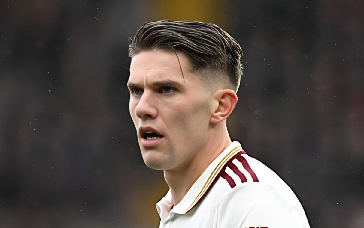 客战维拉哲凯赖什出战45分钟10项数据挂0，却出现6次丢失球权