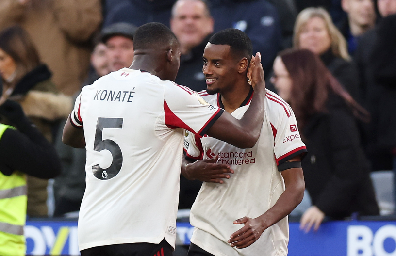 利物浦20终结三连败！升至英超第八，伊