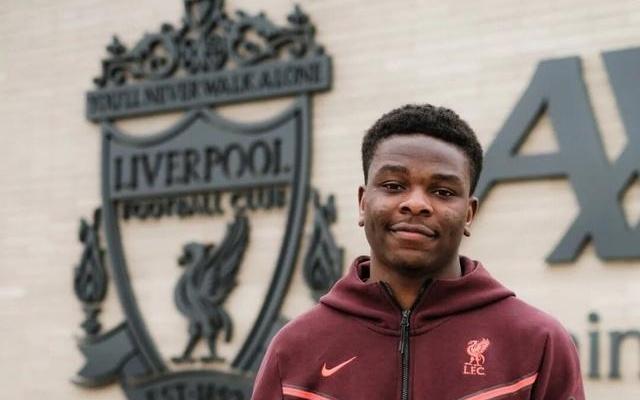 受够科纳特了利物浦提拔新人19岁中卫入选欧冠名单