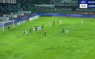 【中超】罗慕洛双响卡列洛绝平浙江3比3蓉城