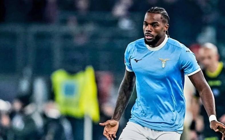 斯基拉:一些俱乐部已接触努诺塔瓦雷斯,阿森纳有40%分成