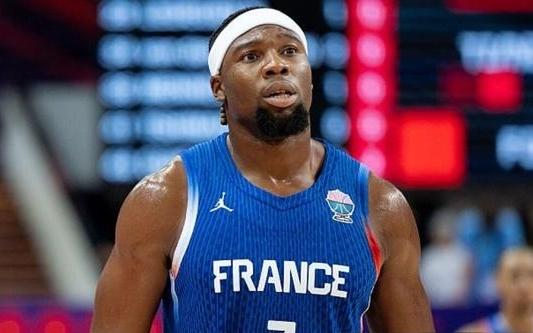 亚布塞莱：我的风格与尼克斯完美契合欧篮联与NBA截然不同