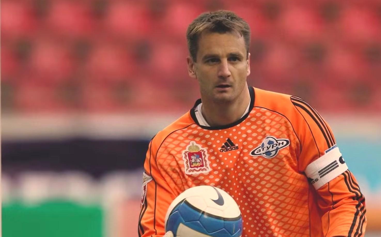 金斯基:我刚踢职业时就告诉自己,机会来了必须全力以赴去拼