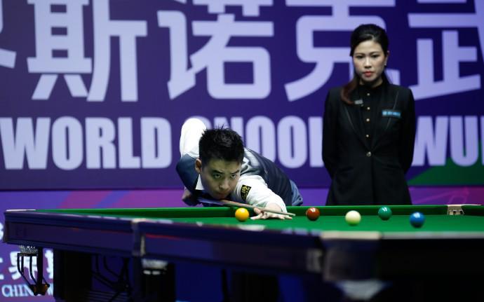 斯诺克武汉赛：斯佳辉遭逆转出局，加里威尔逊胜希金斯
