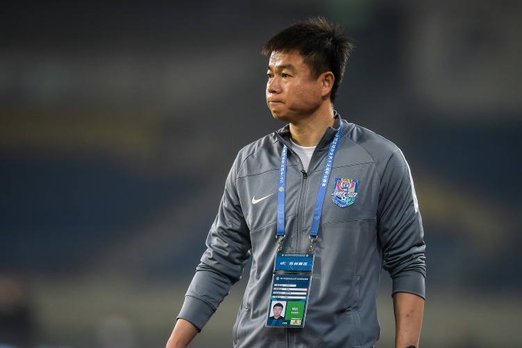 于根伟：三连客没有太多容错空间，球队应更沉着冷静和自信
