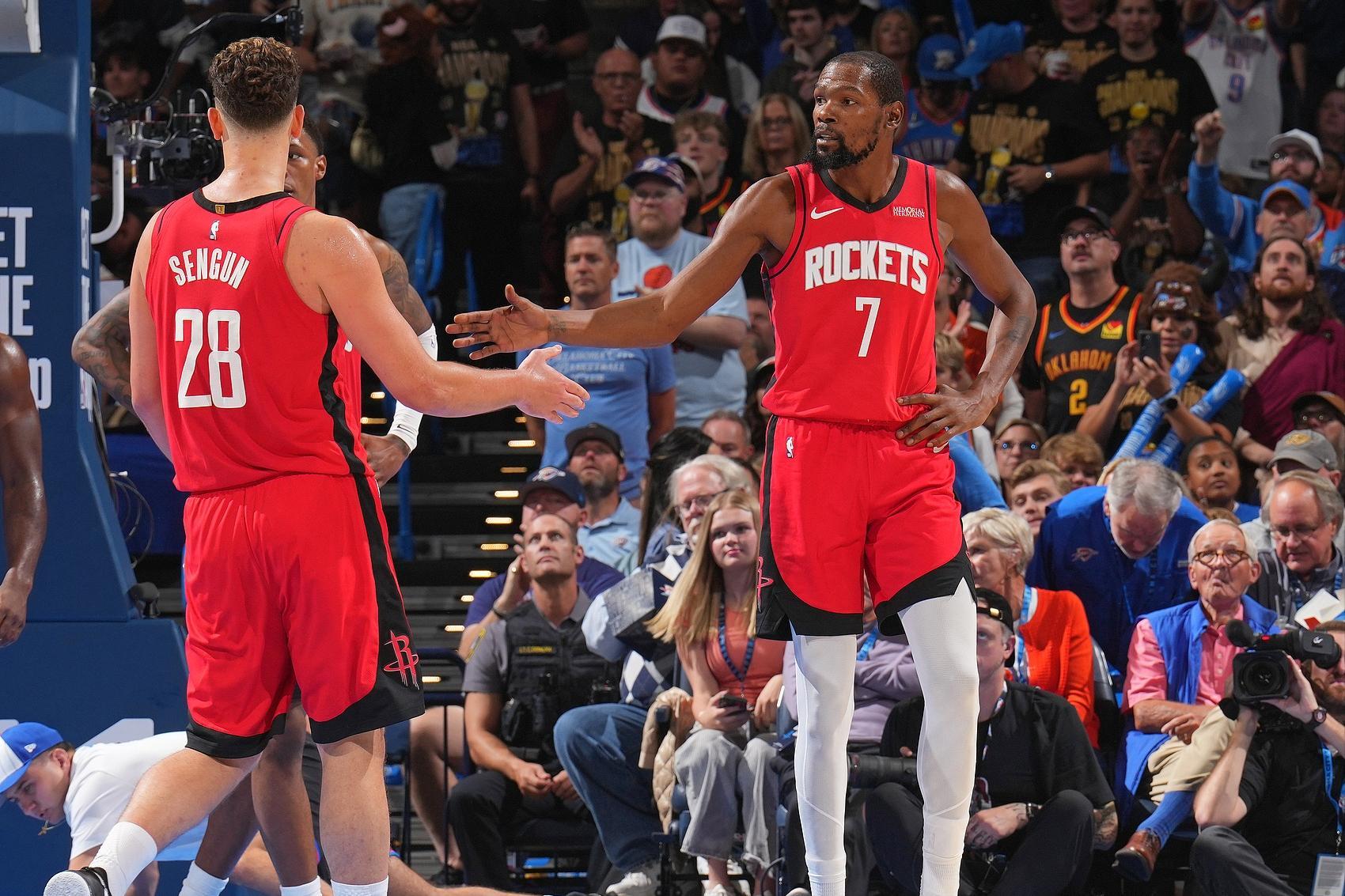 火箭队跌出前三!NBA更新官方战力榜:湖人升至第3勇士16快船24名