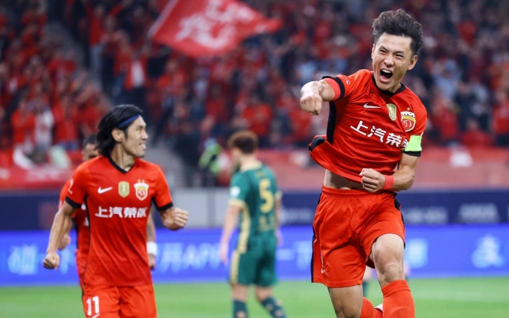 中超争冠启示:低调保平安,太狂遭人恨,申花蓉城是反面典型