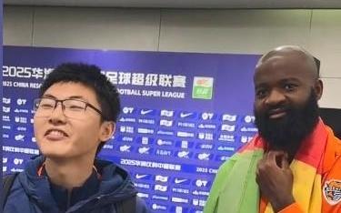 兰克尔泽:如果合同合适的话,我愿意为青岛海牛效力十年