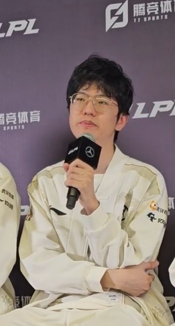 兵来将挡水来土掩！Jiejie：谁来打谁没在怕的！