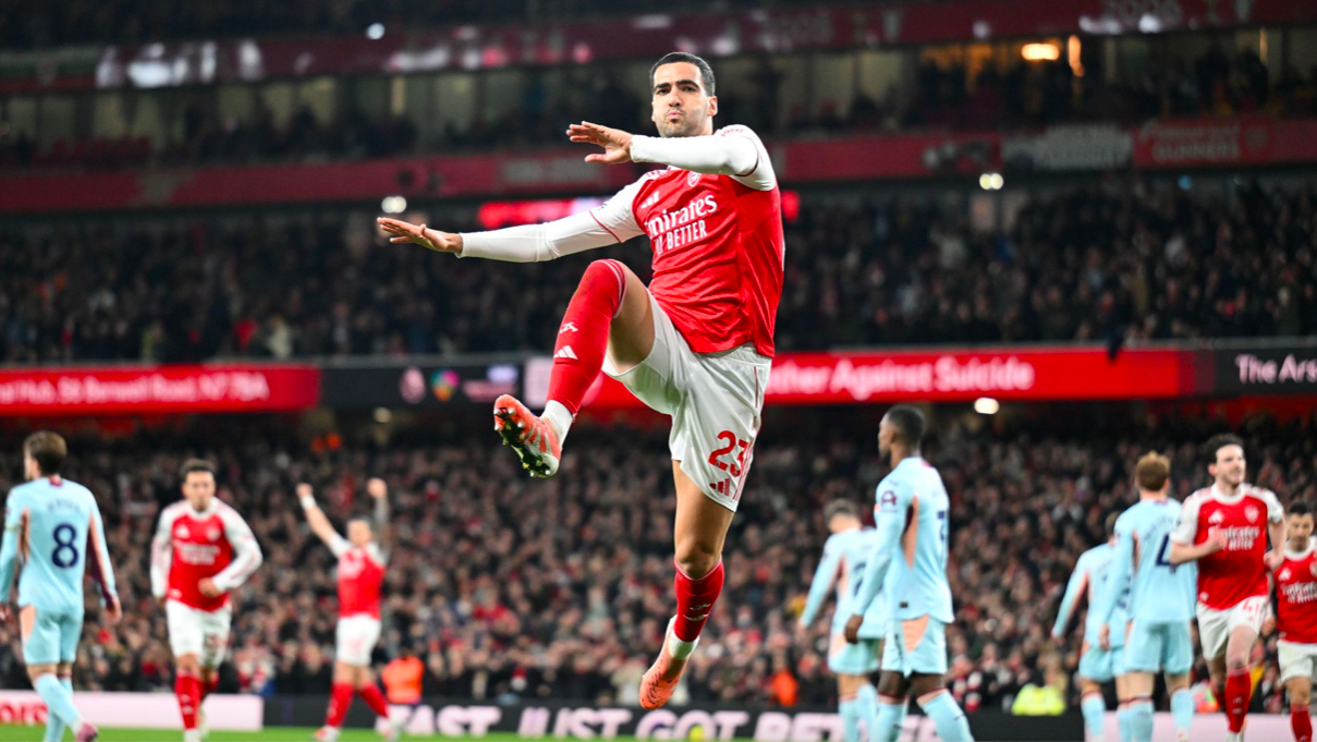 英超:阿森纳20布伦特福德5分领跑梅里诺传射萨卡补刀赖斯伤退