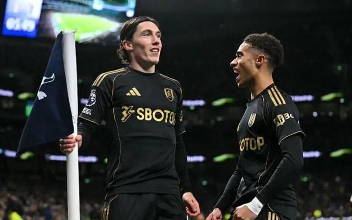 威尔逊谈吊射进球：很惊讶热刺四名后