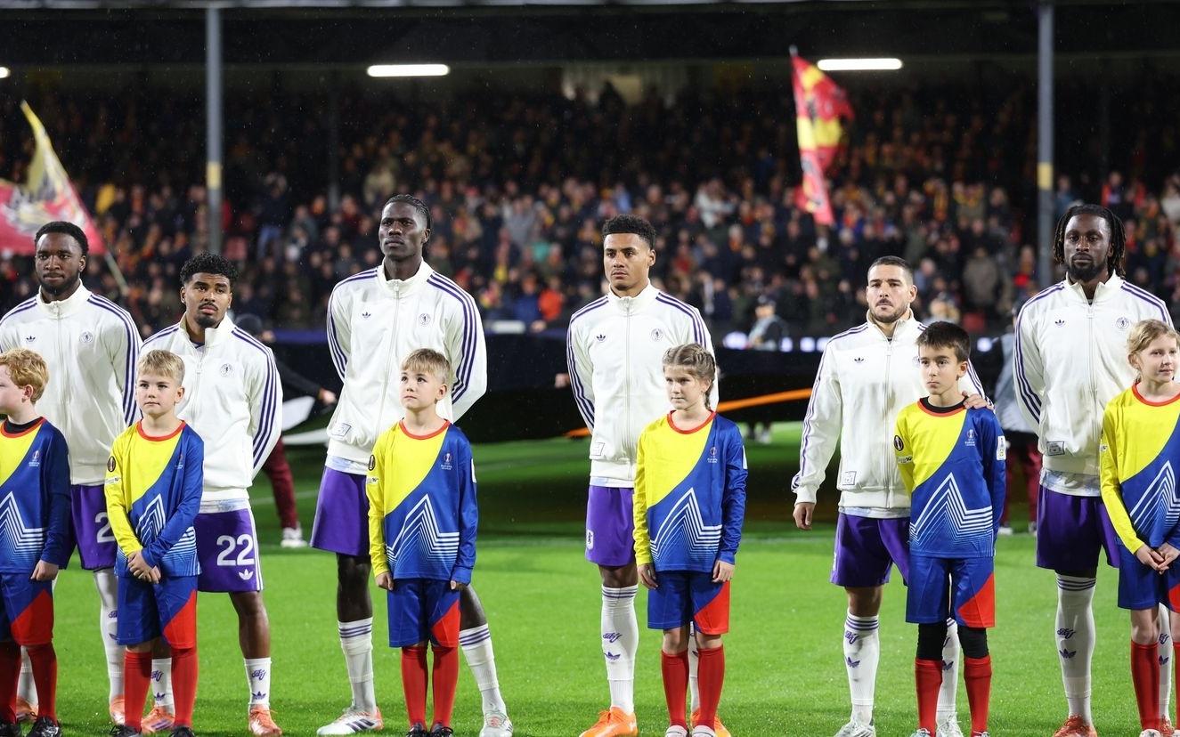 埃梅里:维拉在欧战有很多美好时刻,但输球让我感到失望沮丧