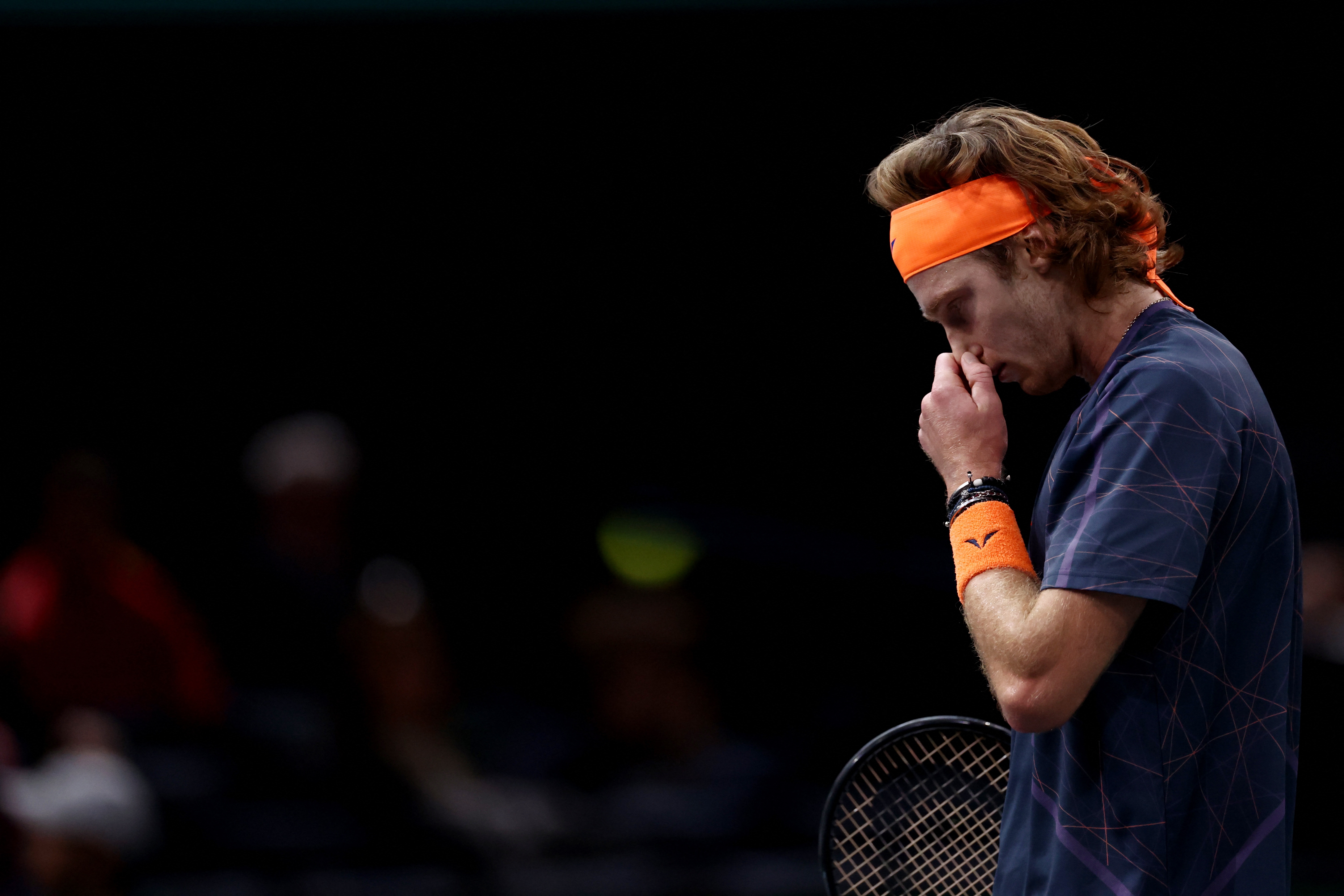 ATP500多哈站：卢布列夫21击败德米纳尔，8个赛点终兑现晋级四强