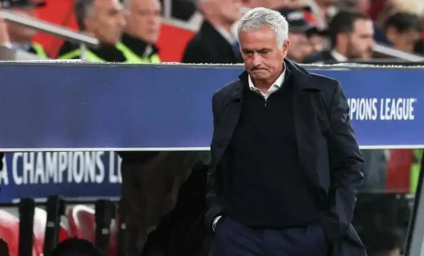 6连胜!阿森纳一只脚进欧冠16强,穆里尼奥神了:20掀翻意甲冠军