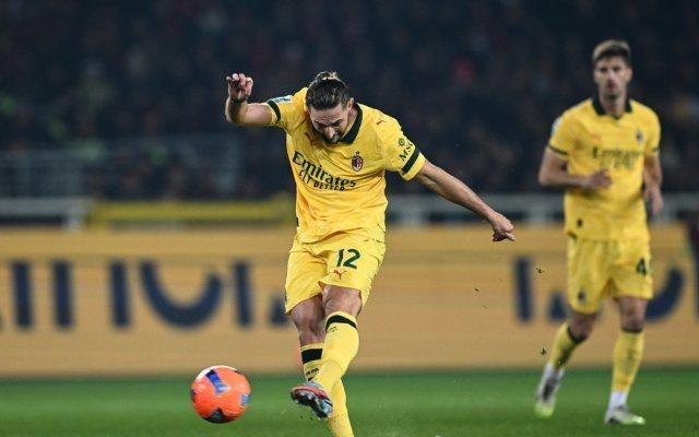 米兰让二追三回榜首，美队超级替补