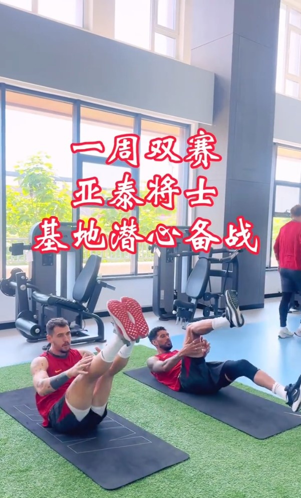 亚泰将迎“四连主”硬仗主帅苏亚雷斯：场场都是决战