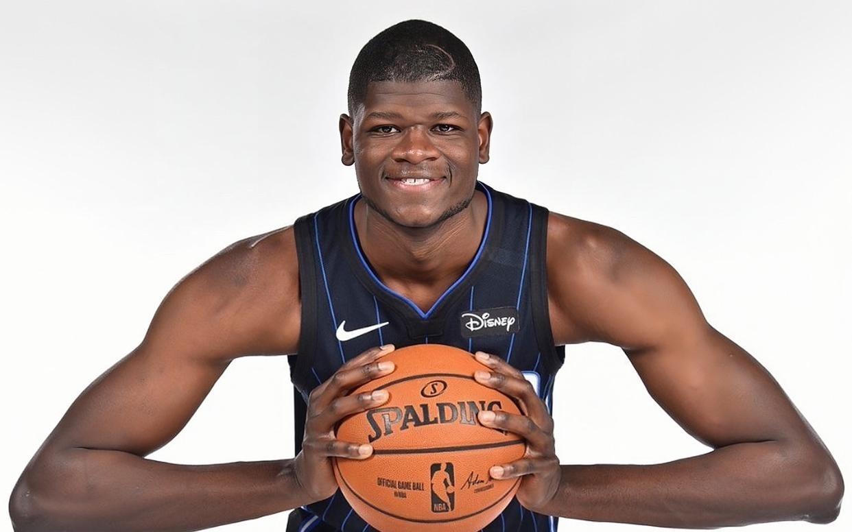 昔日第六顺位签下无保障合同！2换1交易达成，还有机会留在NBA吗