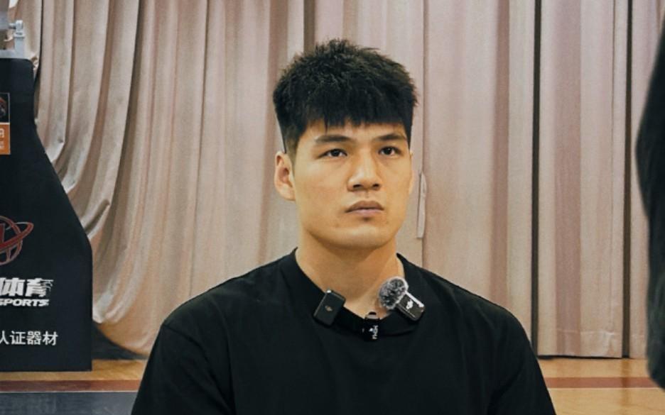 陈国豪：新赛季要降低期待，会尽全力帮助家乡球队取得好成绩