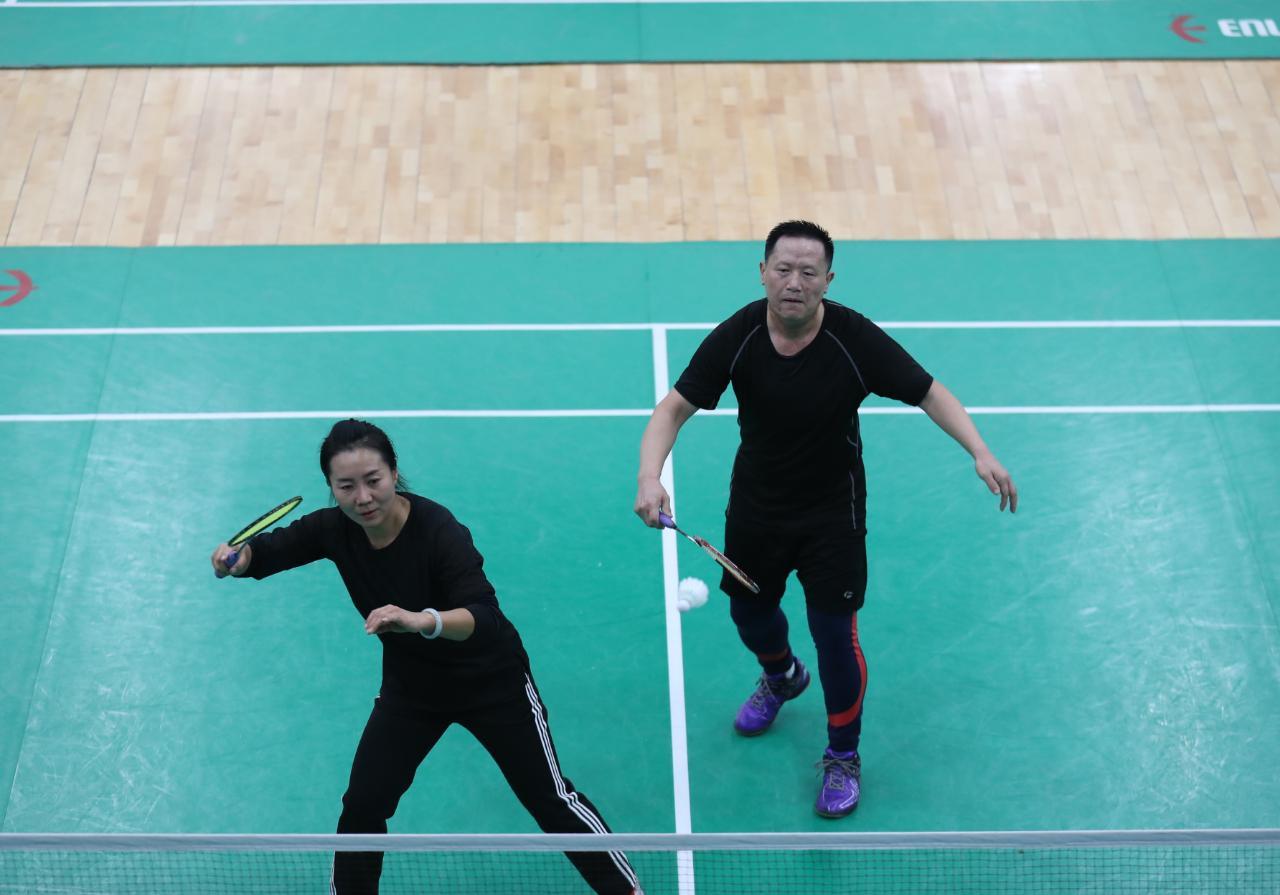 乐刻跨界入局羽毛球馆健身连锁品牌重塑传统球馆