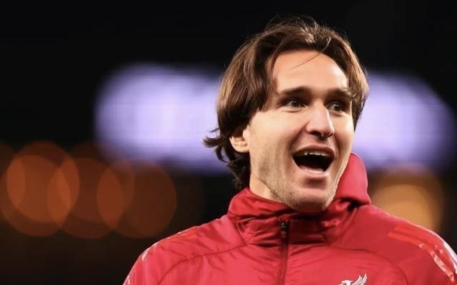 TA：基耶萨能保持健康且替补表现出色