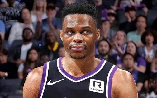 仍是一支球队最佳球员!韦少表现令美记直呼神奇