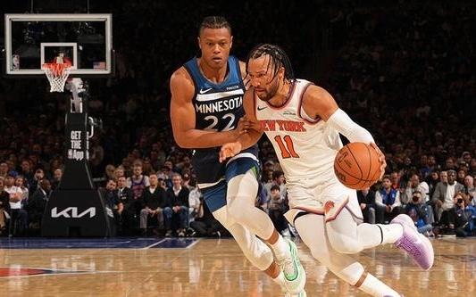 布伦森23+7+10兰德尔32+5尼克斯主场大胜森林狼