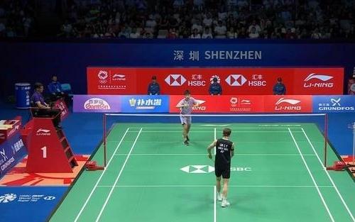 翁泓阳获得中国羽毛球大师赛男单冠军