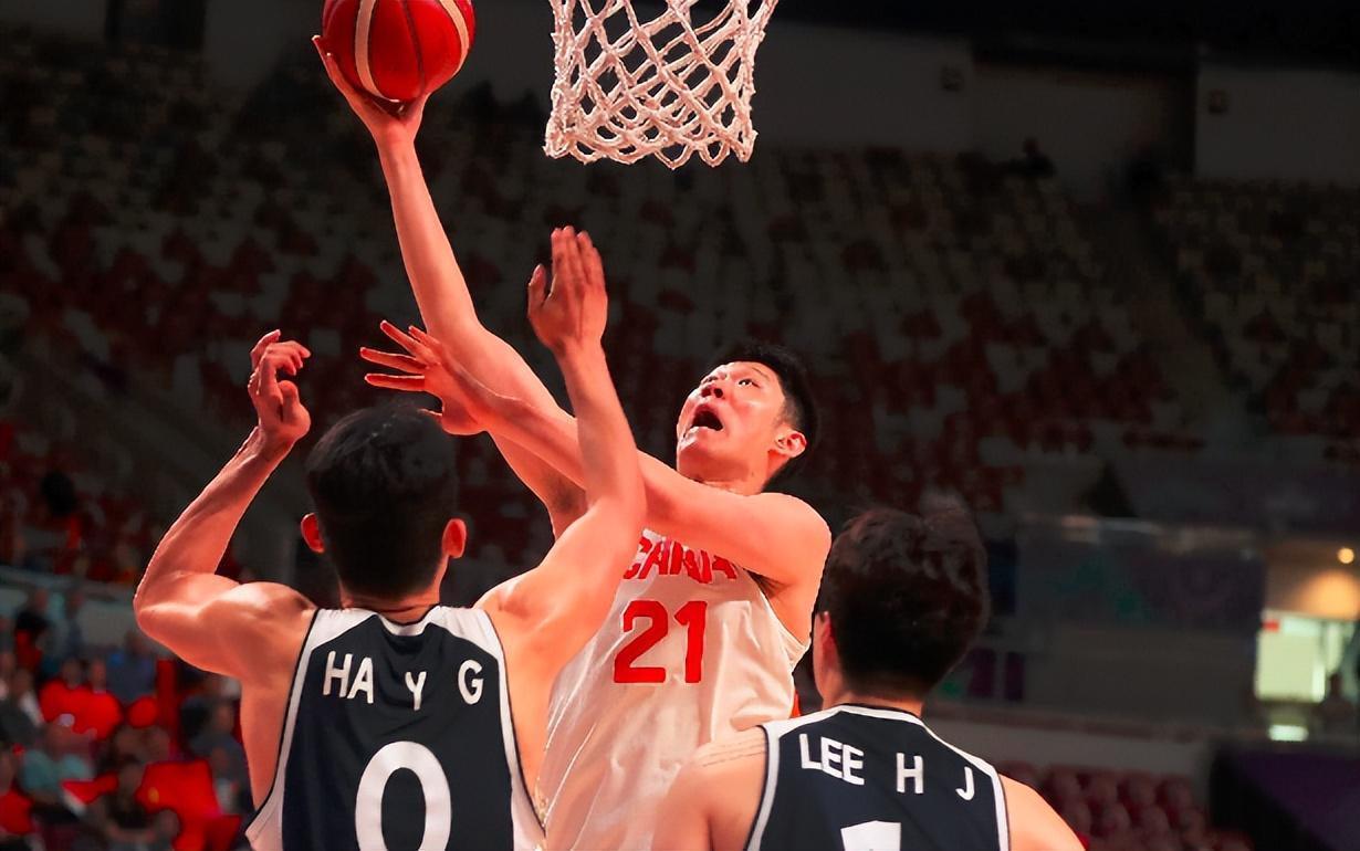 2连败后调整！中国男篮急需换血，淘汰6人召回王哲林，仍有望晋级