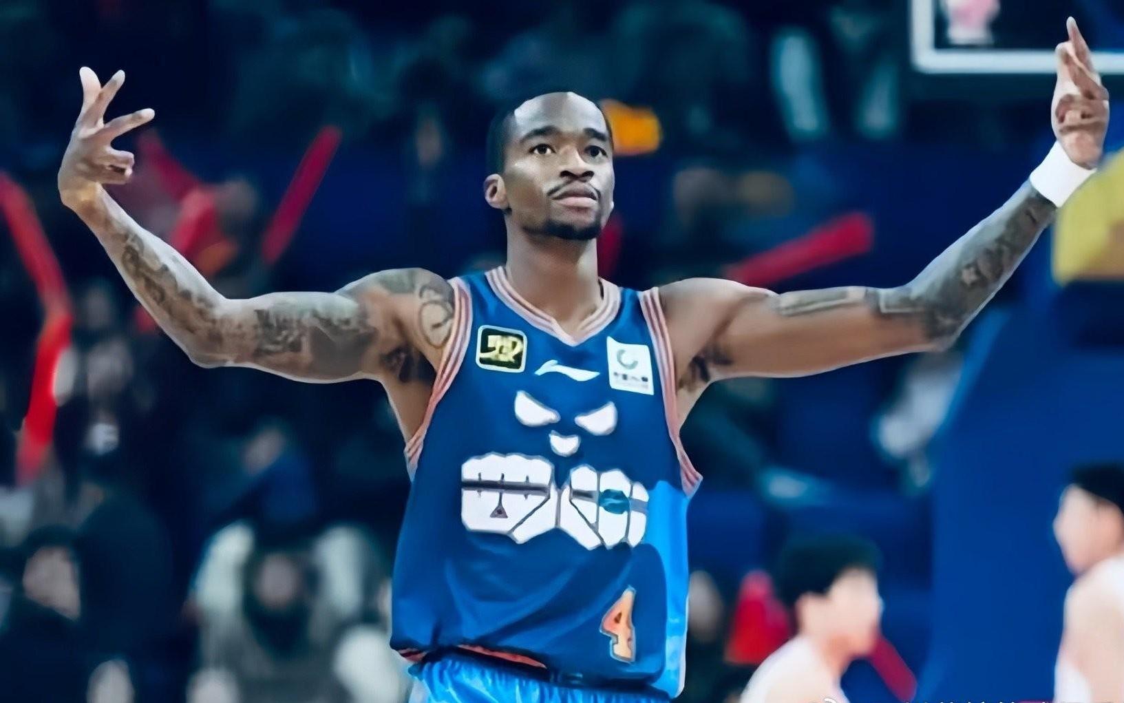 开始卖人,四川官方:将外援萨姆纳的优先续约权转让至广东