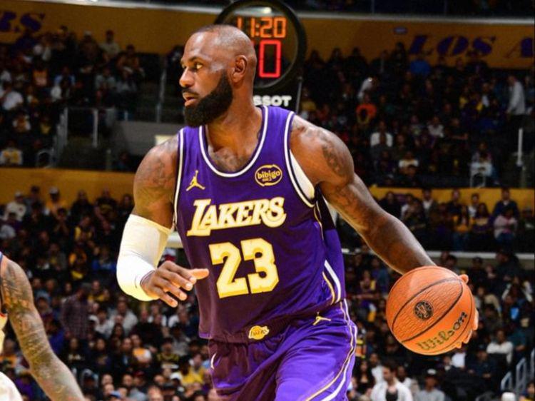 老詹赛后摊牌,湖人一点成关键!东契奇进步明显,里夫斯做对一事