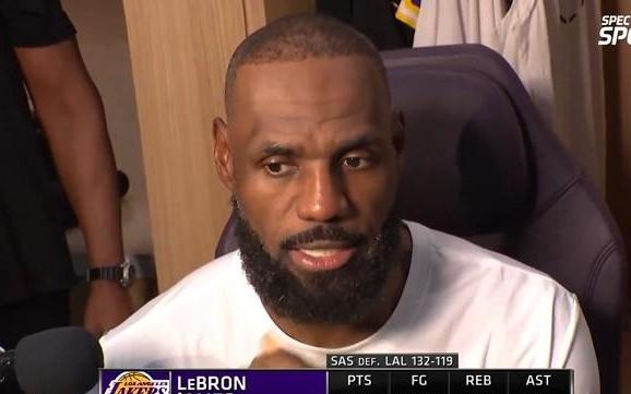 詹姆斯:我不在乎NBA杯,有没有它都无所谓,我就是喜欢打球