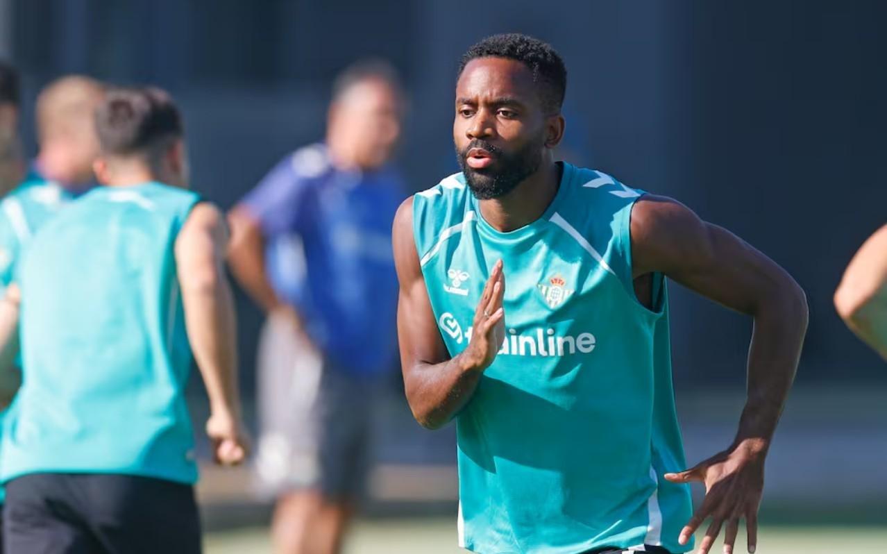 阿斯：巴坎布速度虽快却难获重用，贝蒂斯计划冬窗将其出售