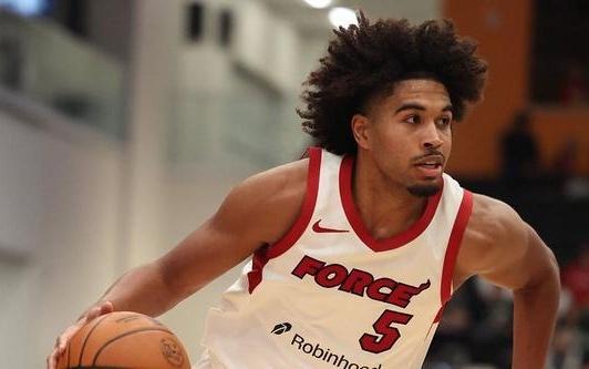 Scotto：步行者双向合同签下伊桑汤普