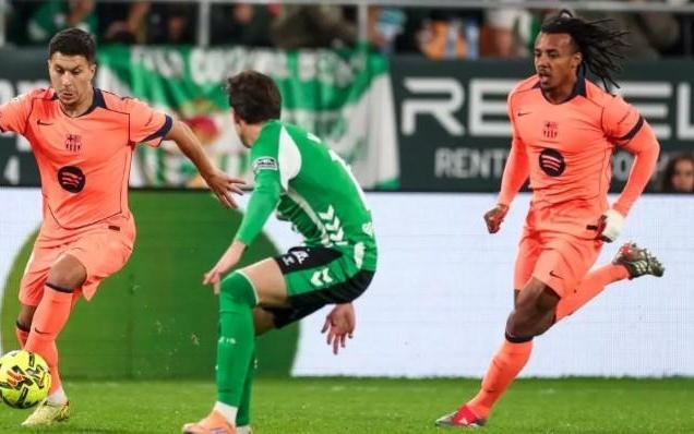 巴尔德吉:收获巴萨处子球无比开心,此时此刻的心情难以言表