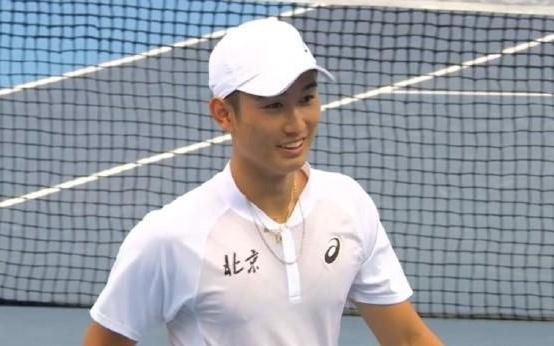 全运会网球青年组男子团体：商竣程率北京队21战胜江苏队，夺得冠军
