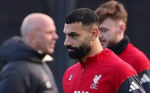 一个不留!曝利物浦冬窗清洗萨拉赫斯洛特帅位告急