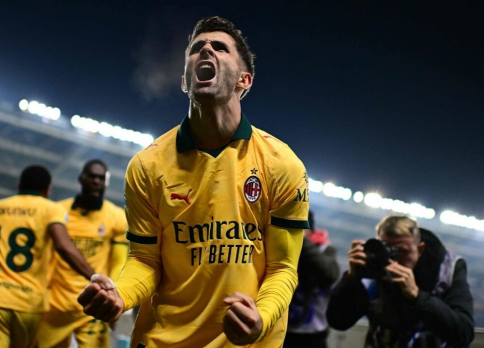 32!米兰连扳3球逆转意甲13轮不败重返榜首27岁美队双响+绝杀