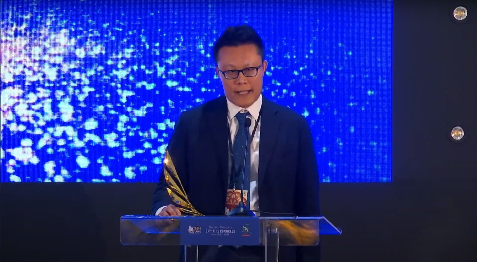 中国人首次！记者沈天浩获国际体育记者协会2024最佳写作奖