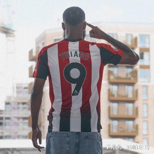 进球追赶哈兰德，曼联利物浦有感触，英超大块头距离豪门倒计时