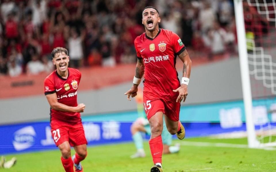 海港痛快复仇！德比战赛季首胜，1分落